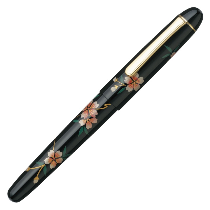 Stylo-plume 'Kaga' Hira Maki-e Sakura dans le groupe Stylos / Stylo haute de gamme / Stylo à plume chez Pen Store (109850_r)