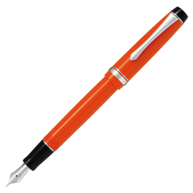 Heritage 91 Stylo-plume Orange Medium dans le groupe Stylos / Stylo haute de gamme / Stylo à plume chez Pen Store (128165)