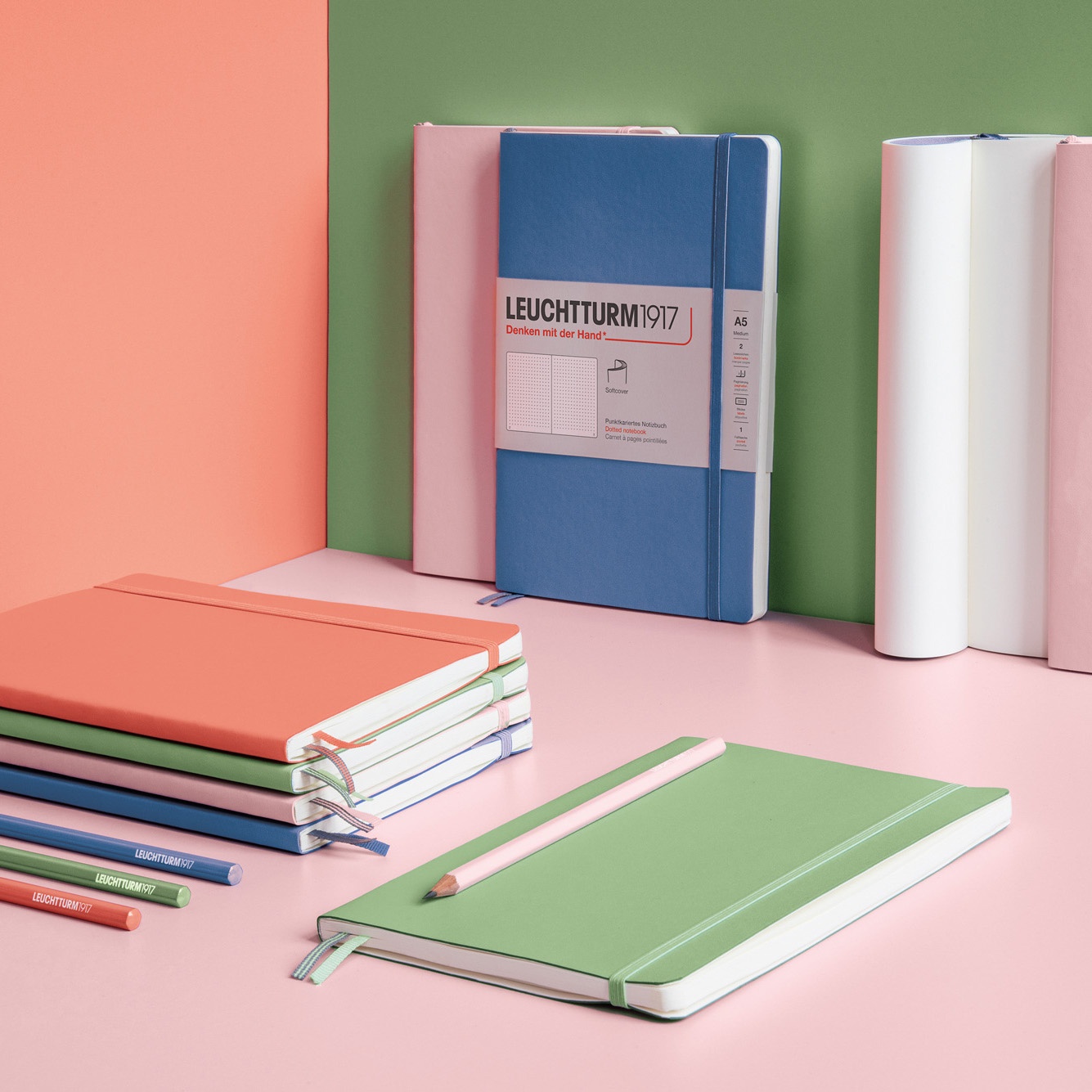 Notebook A5 Softcover Sage dans le groupe Papiers & Blocs / Écrire et consigner / Carnets chez Pen Store (100812_r)