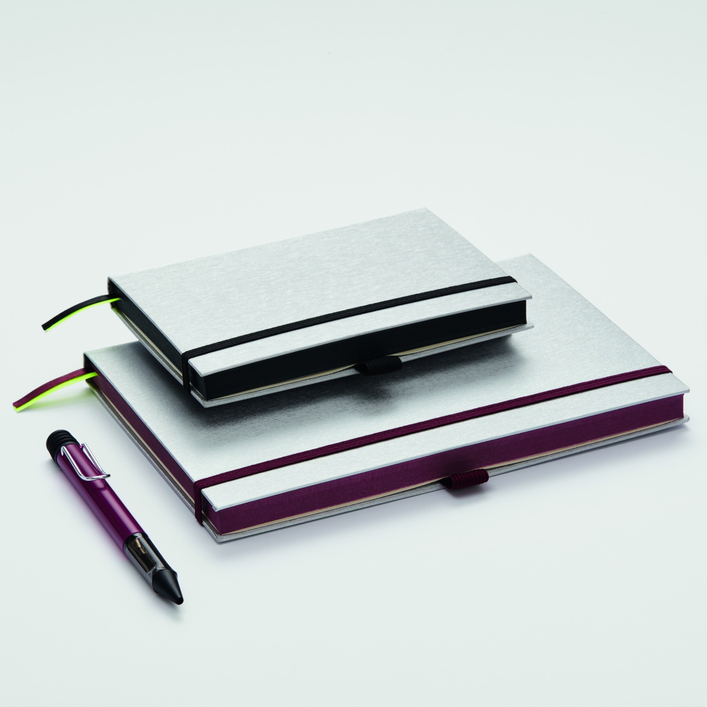 Notebook Hardcover A6 dans le groupe Papiers & Blocs / Écrire et consigner / Carnets chez Pen Store (102082_r)