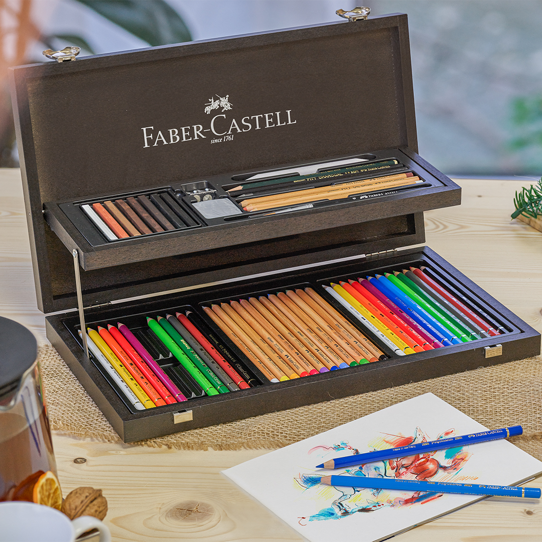 Art & Graphic Compendium Boîte en bois 54 pièces