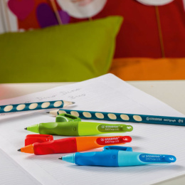 EASYergo Porte-mine Droitier (3 ans+) dans le groupe Kids / Crayons pours les enfants / Stylos pour les enfants chez Pen Store (100266)