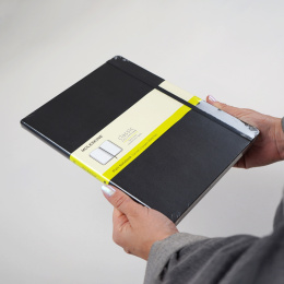 Classic Hard Cover Notebook XL Red dans le groupe Papiers & Blocs / Écrire et consigner / Carnets chez Pen Store (100459_r)