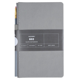 602 Slate Notebook + Pencil dans le groupe Papiers & Blocs / Écrire et consigner / Carnets chez Pen Store (100499_r)
