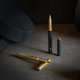 Classic Revolve Rollerball Brass dans le groupe Stylos / Stylo haute de gamme / Roller chez Pen Store (101380)
