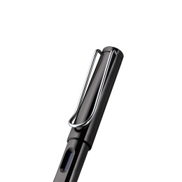 Safari Stylo-plume Shiny black dans le groupe Stylos / Stylo haute de gamme / Stylo à plume chez Pen Store (101903_r)
