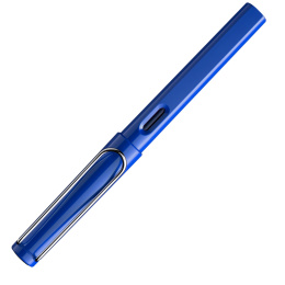 Safari Stylo-plume Blue dans le groupe Stylos / Stylo haute de gamme / Stylo à plume chez Pen Store (101906_r)