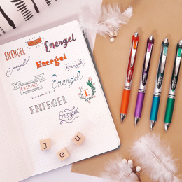 EnerGel BL77 Rollerball 07 dans le groupe Stylos / Écrire / Stylos encre chez Pen Store (104487_r)