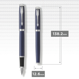 IM Matte Blue/Chrome stylo-plume dans le groupe Stylos / Stylo haute de gamme / Stylo à plume chez Pen Store (104673)