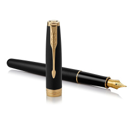 Sonnet Black/Gold Stylo-plume Medium dans le groupe Stylos / Stylo haute de gamme / Stylo à plume chez Pen Store (104695)