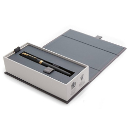 Sonnet Black/Gold Stylo-plume Medium dans le groupe Stylos / Stylo haute de gamme / Stylo à plume chez Pen Store (104695)