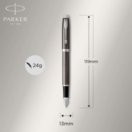 IM Dark Espresso/Chrome Stylo-plume dans le groupe Stylos / Stylo haute de gamme / Stylo à plume chez Pen Store (104799_r)