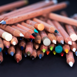 Luminance 6901 Lot de 12 dans le groupe Stylos / Crayons d'artistes / Crayons de couleurs chez Pen Store (106639)