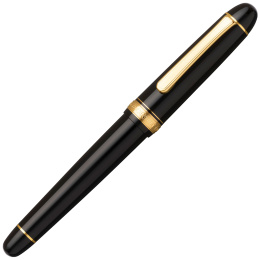 #3776 Century Stylo-plume Black Gold Trim Music nib dans le groupe Stylos / Stylo haute de gamme / Stylo à plume chez Pen Store (112519)
