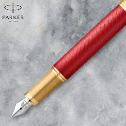 IM Premium Red/Gold Stylo-plume Fine dans le groupe Stylos / Stylo haute de gamme / Stylo à plume chez Pen Store (112692)