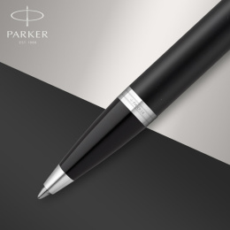 IM Matte Black Stylo à bille dans le groupe Stylos / Stylo haute de gamme / Stylo à bille chez Pen Store (125379)