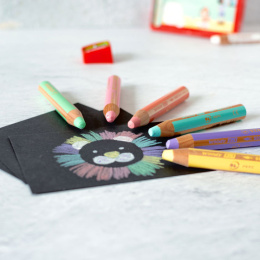 Woody 3-in-1 Crayons de Couleur Pastel Lot de 6 + taille-crayon (+3 ans) dans le groupe Kids / Crayons pours les enfants / Crayons de couleurs pour les enfants chez Pen Store (127789)