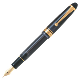 Custom 823 Stylo-plume Black dans le groupe Stylos / Stylo haute de gamme / Stylo à plume chez Pen Store (128150_r)