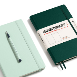 Notebook A5 Medium Forest Green dans le groupe Papiers & Blocs / Écrire et consigner / Carnets chez Pen Store (129427_r)