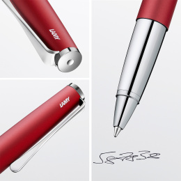 Studio Royal Red Rollerball dans le groupe Stylos / Stylo haute de gamme / Roller chez Pen Store (132691)