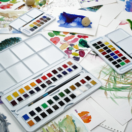 Peinture aquarelle Studio 48 demi-godets dans le groupe Matériels d'artistes / Couleurs de l'artiste / Peinture aquarelle / Aquarelle en godet chez Pen Store (132940)