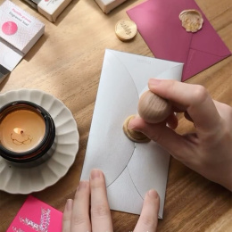 Manche en bois pour pastilles gravées dans le groupe Loisirs créatifs / Former / Cachetage de cire chez Pen Store (133828)