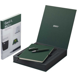 2000 Stylo-plume Pine Green Limited Edition 2024 dans le groupe Stylos / Stylo haute de gamme / Stylo à plume chez Pen Store (133829)