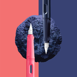 Safari Stylo-plume Sunset Medium dans le groupe Stylos / Stylo haute de gamme / Stylo à plume chez Pen Store (135250)