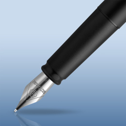 Allure Black Stylo-plume Fine dans le groupe Stylos / Stylo haute de gamme / Stylo à plume chez Pen Store (135458)