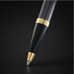 IM Grey/Gold Stylo à bille dans le groupe Stylos / Stylo haute de gamme / Stylo à bille chez Pen Store (135474)