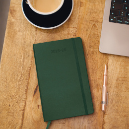 Calendrier 18M WeekNote Soft Cover Large Myrtle Green dans le groupe Papiers & Blocs / Calendriers et agendas / Calendriers 18 mois chez Pen Store (135603)