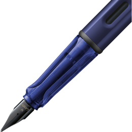 Stylo-plume Al-star Dark Dusk dans le groupe Stylos / Stylo haute de gamme / Stylo à plume chez Pen Store (135611_r)