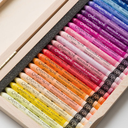 Neocolor II Aquarelle 50 years Wooden Box Set de 50 dans le groupe Matériels d'artistes / Couleurs de l'artiste / Pastels / Pastels à la cire chez Pen Store (135633)
