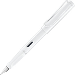 Safari All White Set Medium dans le groupe Stylos / Stylo haute de gamme / Stylo à plume chez Pen Store (135752)