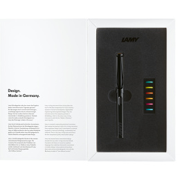 Safari All Black Set Medium dans le groupe Stylos / Stylo haute de gamme / Stylo à plume chez Pen Store (135755)