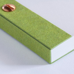Craftsman Sketchbook A5 - Olivine dans le groupe Papiers & Blocs / Bloc Artiste / Cahiers d'esquisses chez Pen Store (135791)