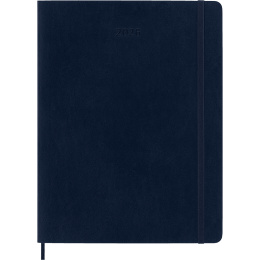 Calendrier 12M Weekly Notebook 2026 Softcover XL Sapphire Blue dans le groupe Papiers & Blocs / Calendriers et agendas / Calendriers 12 mois chez Pen Store (136129)