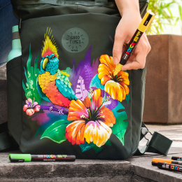 Marqueur Posca lot de 40 étui Rubbercase dans le groupe Stylos / Crayons d'artistes / Marqueurs acryliques chez Pen Store (136282) Marqueur Posca lot de 40 étui Rubbercase dans le groupe Stylos / Crayons d'artistes / Marqueurs acryliques chez Pen Store (136282)