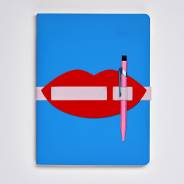 Notebook Voyager L Light - Lips dans le groupe Papiers & Blocs / Écrire et consigner / Carnets chez Pen Store (136653)
