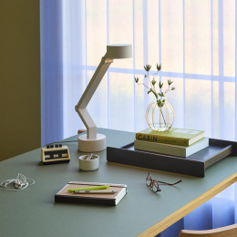 Verve Lampe de bureau Gris clair dans le groupe Loisirs créatifs / Accessoires Hobby / L'illumination chez Pen Store (136667)