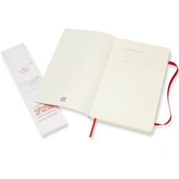 Classic Soft Cover Notebook Large Red dans le groupe Papiers & Blocs / Écrire et consigner / Carnets chez Pen Store (136830_r)