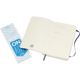 Classic Soft Cover Notebook Pocket Blue Non ligné dans le groupe Papiers & Blocs / Écrire et consigner / Carnets chez Pen Store (136832)