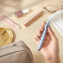 Stylo-bille One P Peach Milk dans le groupe Stylos / Stylo haute de gamme / Stylo à bille chez Pen Store (137067)