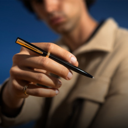 Impression Black/Gold Stylo à bille dans le groupe Stylos / Stylo haute de gamme / Stylo à bille chez Pen Store (137394)