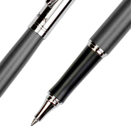 Energel Sterling Premium Black dans le groupe Stylos / Écrire / Stylos encre gel chez Pen Store (137589)