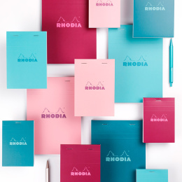 Block Pink No.18 A4 à lignes dans le groupe Papiers & Blocs / Écrire et consigner / Blocs-notes chez Pen Store (138103)