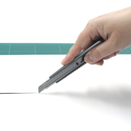 Cutter A-300GRP 9 mm dans le groupe Loisirs créatifs / Accessoires Hobby / Cisailles chez Pen Store (138144)