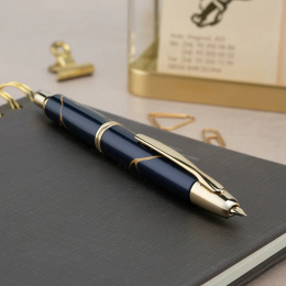 Capless Stylo-plume Limited Edition 2026 Golden Journey dans le groupe Stylos / Stylo haute de gamme / Stylo à plume chez Pen Store (138176_r)