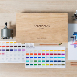 Luminance 6901 Coffret en bois 100 couleurs dans le groupe Stylos / Crayons d'artistes / Crayons de couleurs chez Pen Store (138427)